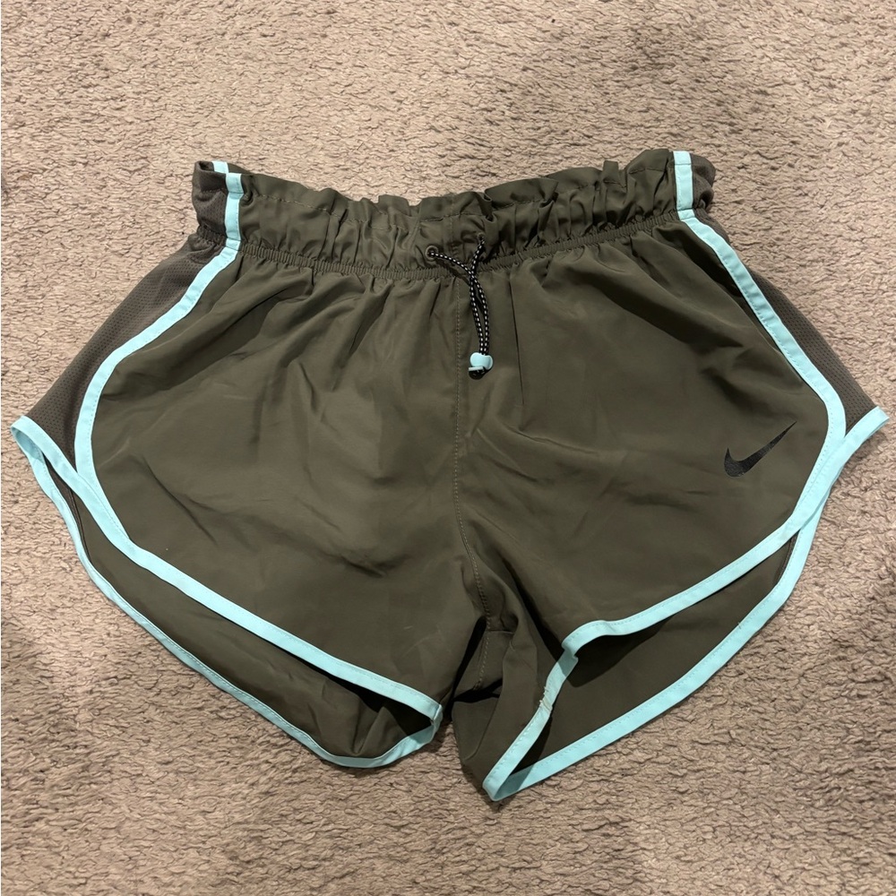 Women's Nike Dri-Fit Standard Fit Running Shorts Size Small Green and Light Blue